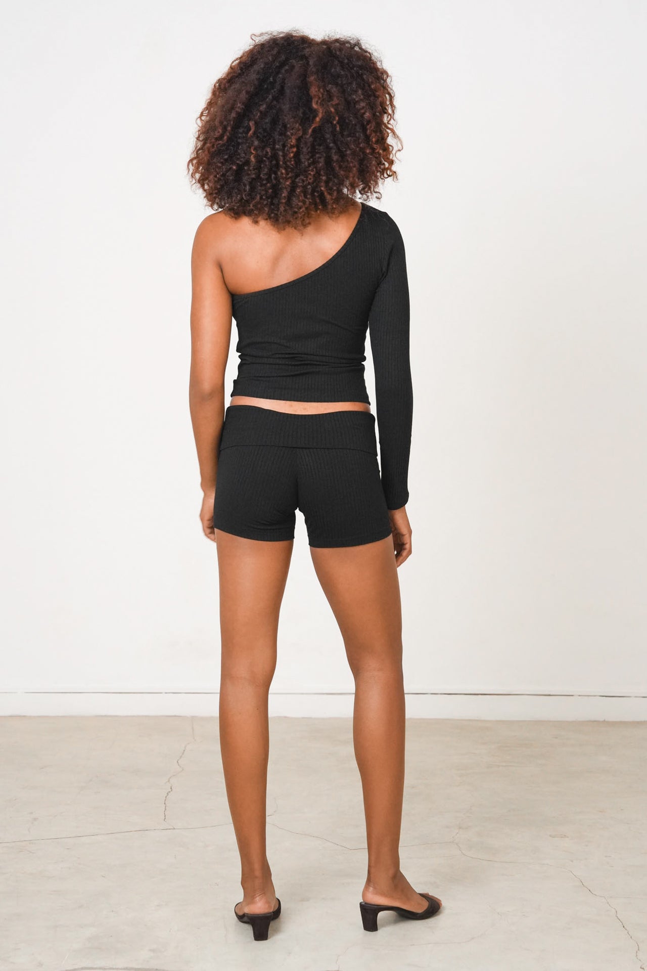 Rib 4" Shorts